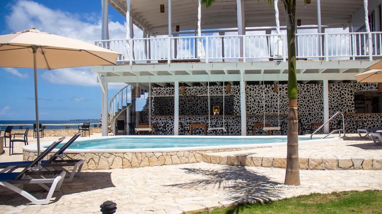Begona Cliff Hotel ネグリル